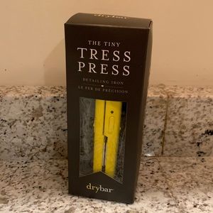 Drybar tiny tress press